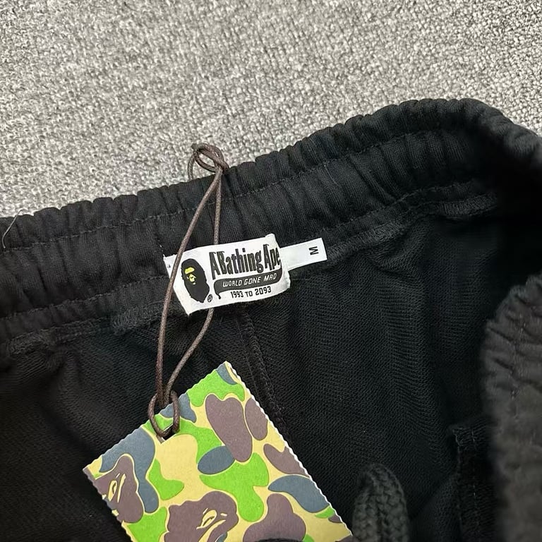 BAPE Ape Head Embroidered Shorts - 6