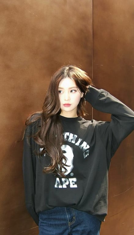 BAPE College Logo Long-Sleeved T-Shirt - 20
