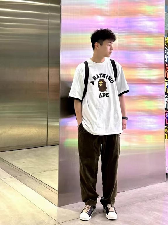 BAPE College Logo Graphic Tee - 17