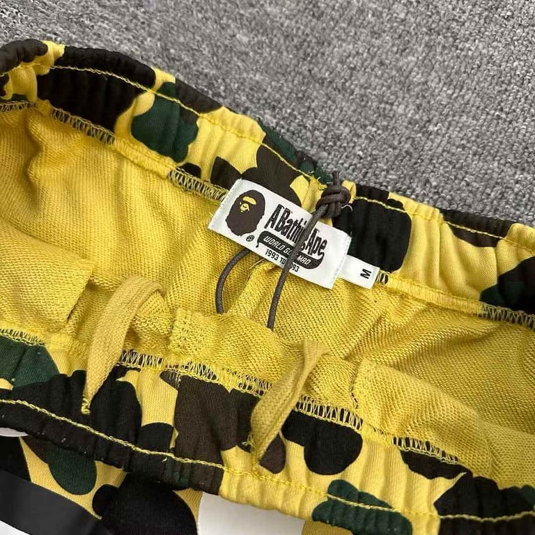 BAPE Shark Camo Shorts - 8