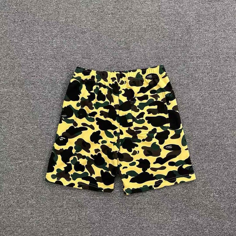 BAPE Shark Camo Shorts - 9