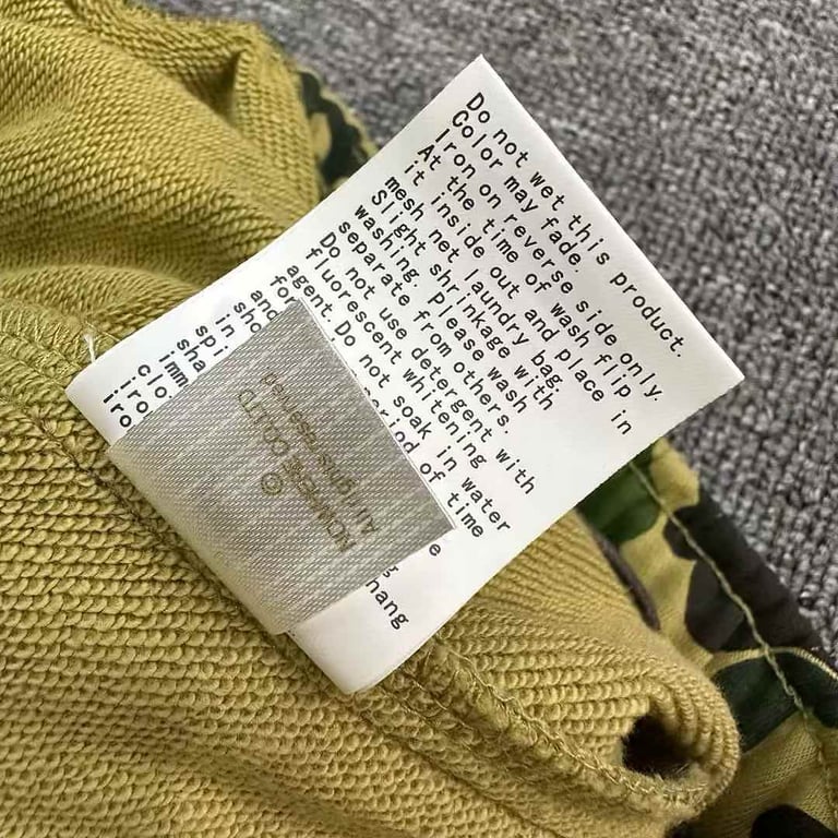 BAPE Shark Camo Shorts - 8