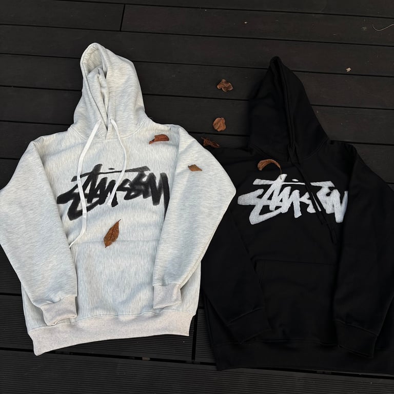 Stüssy Silk-Screen Printing Hoodie - 3