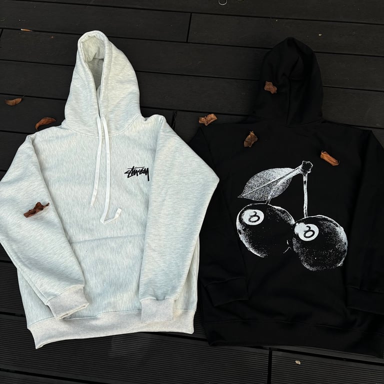 Stüssy 8-Ball Cherry Hoodie - 3