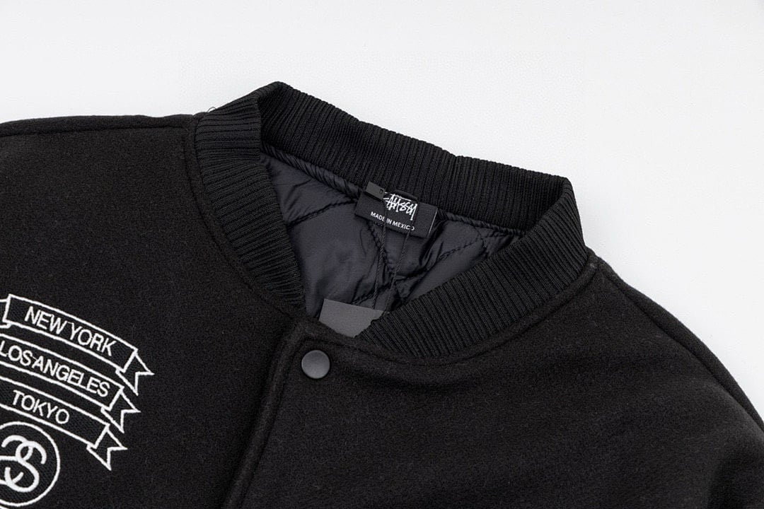 Stüssy × CDG 40th Anniversary Embroidered Patch Varsity Jacket - 3