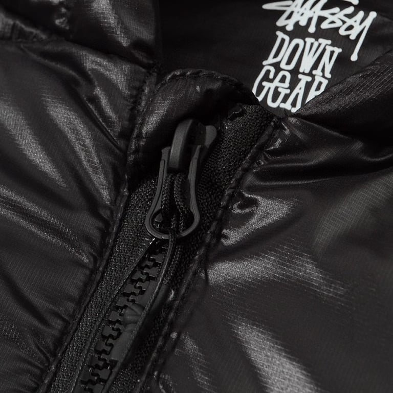 Stüssy x Mountain Hardwear Hooded Down Jacket Black - 21