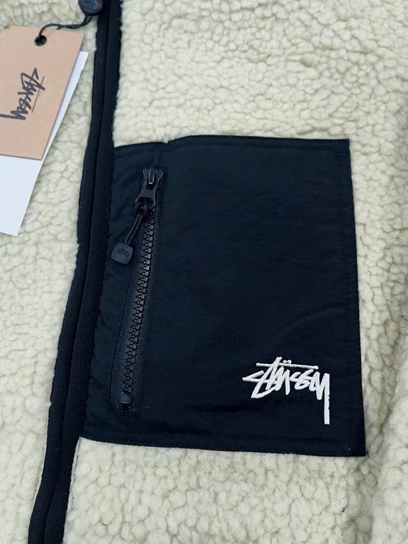 Stüssy 8 Ball Sherpa Reversible Jacket - 24