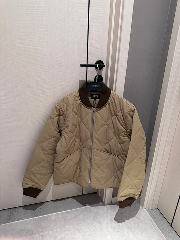 Stüssy 8 Ball Quilted Liner Jacket - 31