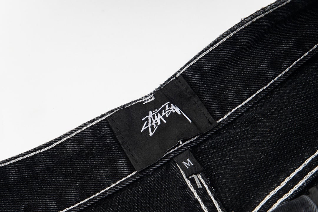 Stüssy No.8 Print Denim Shorts - 22