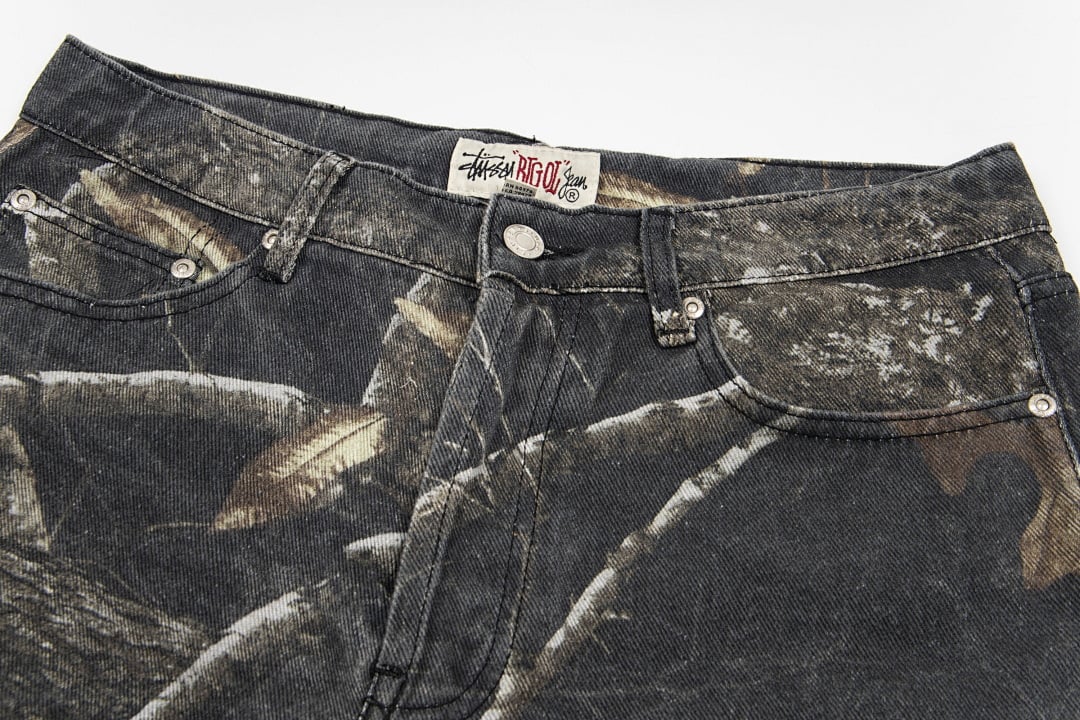Stüssy FW23 Big Ol' Jean Realtree Edge Relaxed Denim Shorts - 5