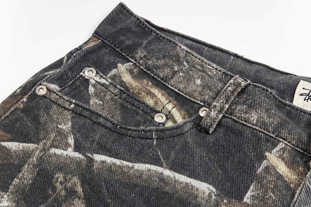 Stüssy FW23 Big Ol' Jean Realtree Edge Relaxed Denim Shorts - 6