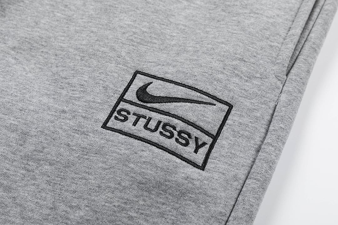 Stüssy x Nike Fleece Pants - 16