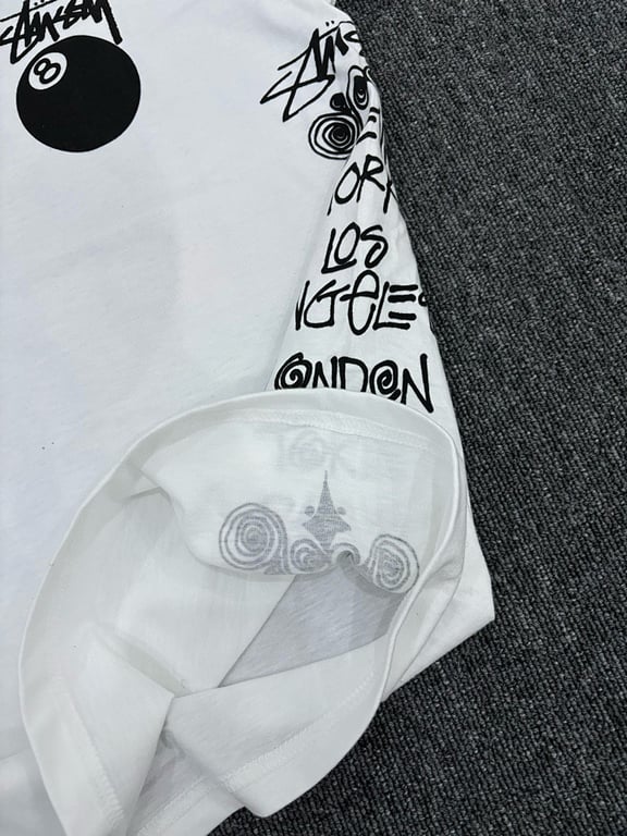 Stüssy 8-Ball Multi Graphic Tee - 8