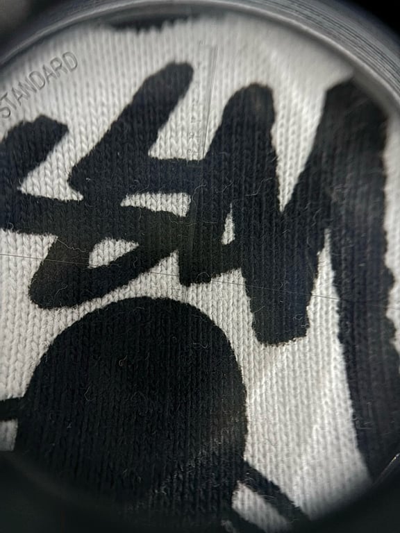 Stüssy International Design Beach Roots Tee - 13