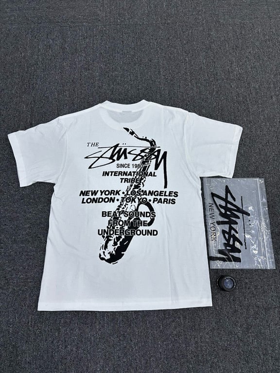 Stüssy Saxophone Graphic Tee - 11
