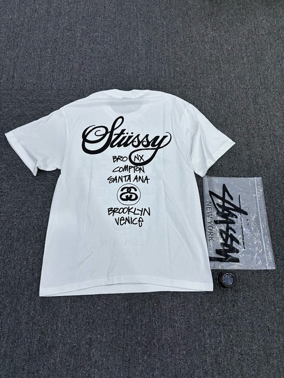 Stüssy World Tour Graphic Tee - 12