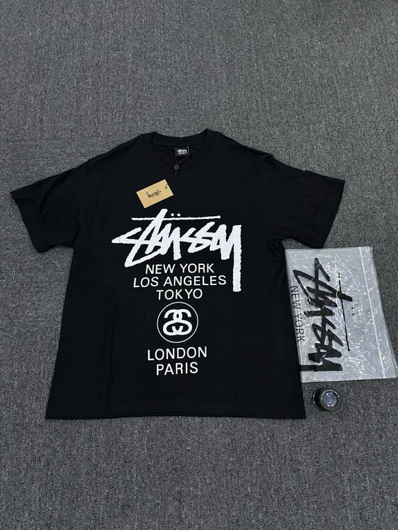 Stüssy World Tour Graphic Tee - 3