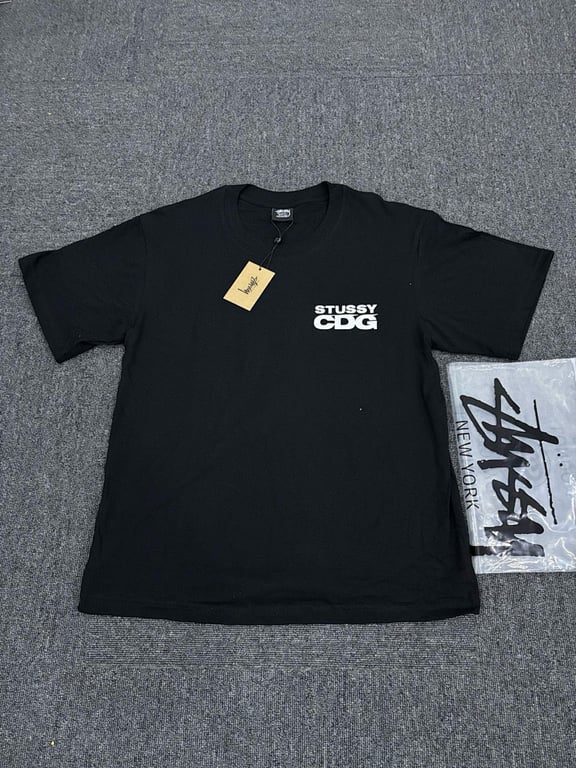 Stüssy x CDG 80-20 Graphic Tee - 10