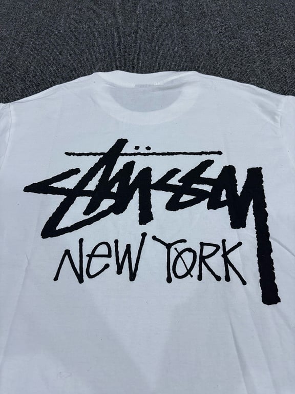 Stüssy New York Graphic Tee - 7