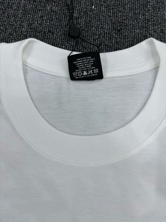 Stüssy Irvine California Graphic Tee - 3
