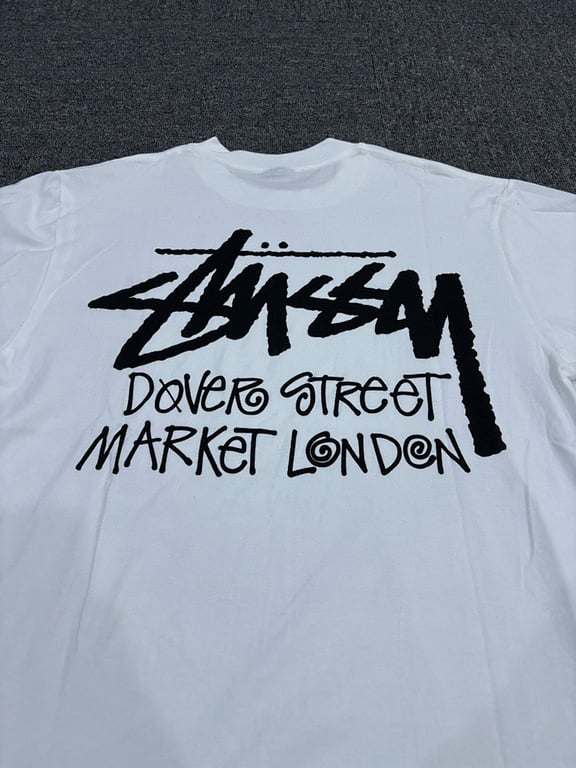 Stüssy x DSM London Graphic Tee - 11