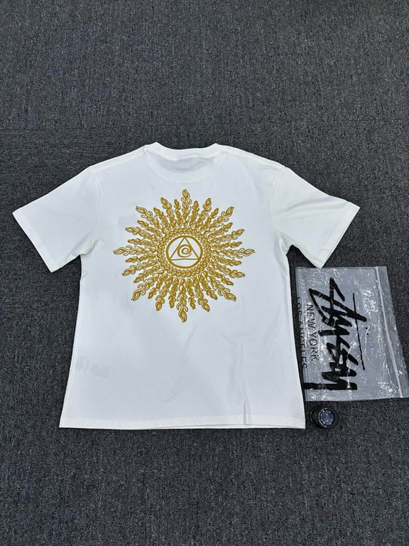 Stüssy Sun Graphic Tee - 4