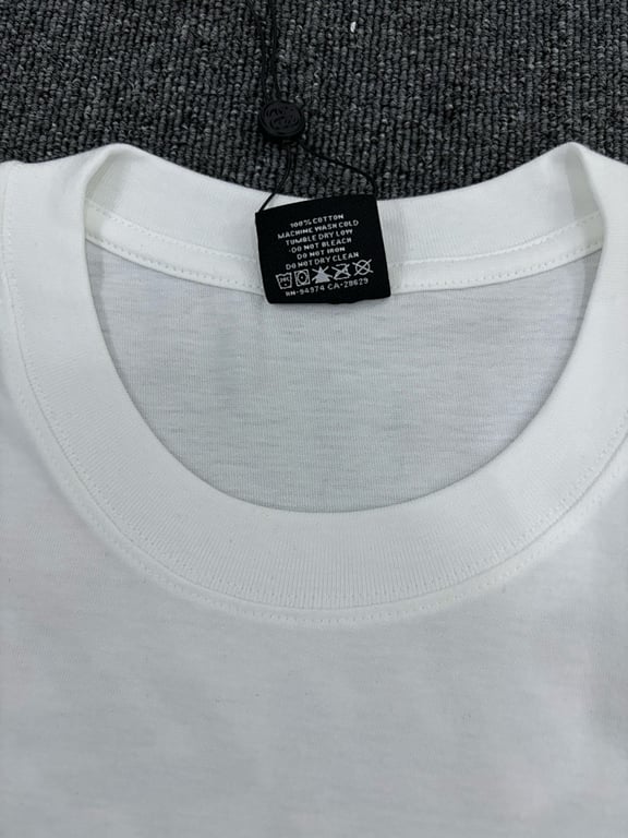 Stüssy Sun Graphic Tee - 10