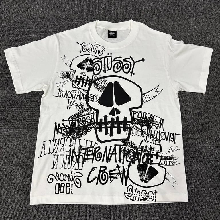 Stüssy International Crew Graphic Tee - 7