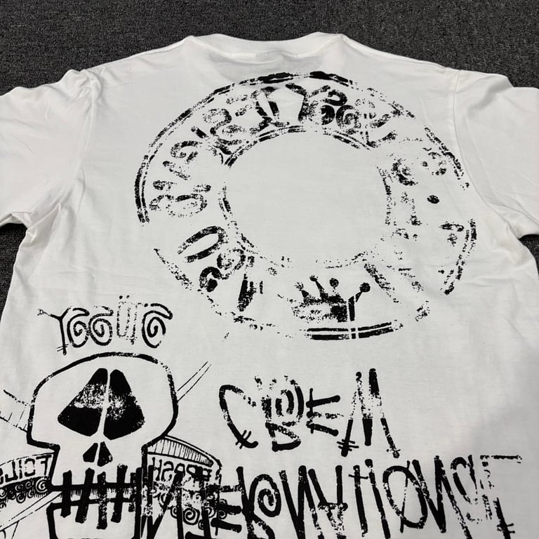 Stüssy International Crew Graphic Tee - 10