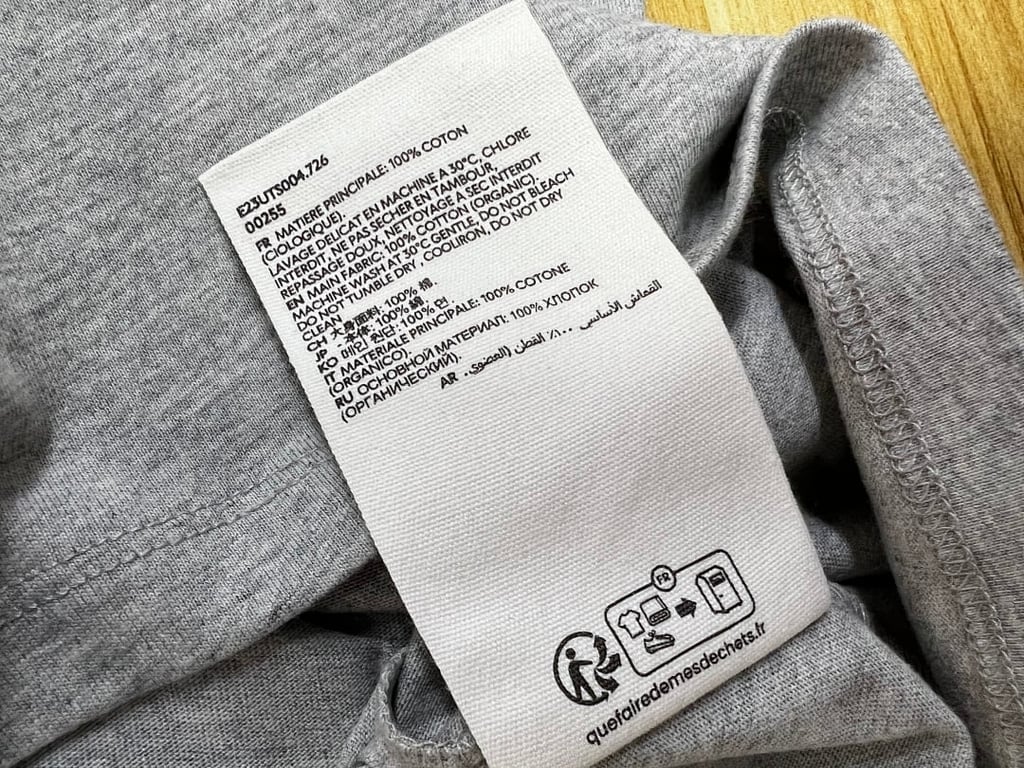 Ami Paris Ami de Coeur T-Shirt - 44