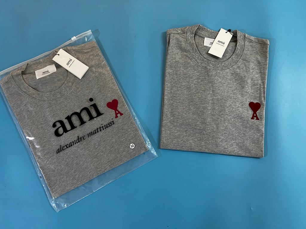 Ami Paris Ami de Coeur T-Shirt - 46