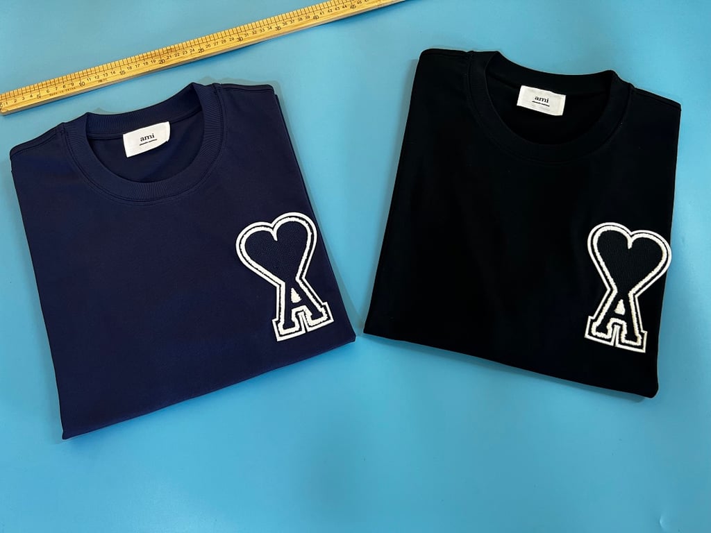 Ami Paris Ami de Coeur 3D Badge T-Shirt - 17