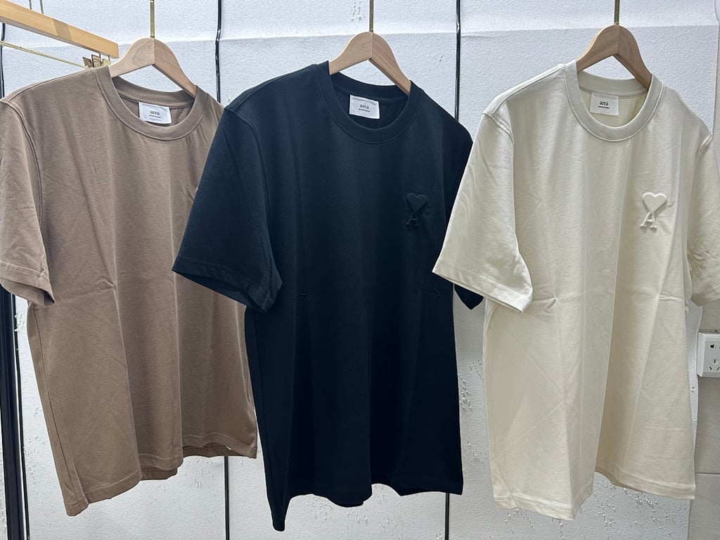 Ami Paris Embossed Logo T-Shirt - 12