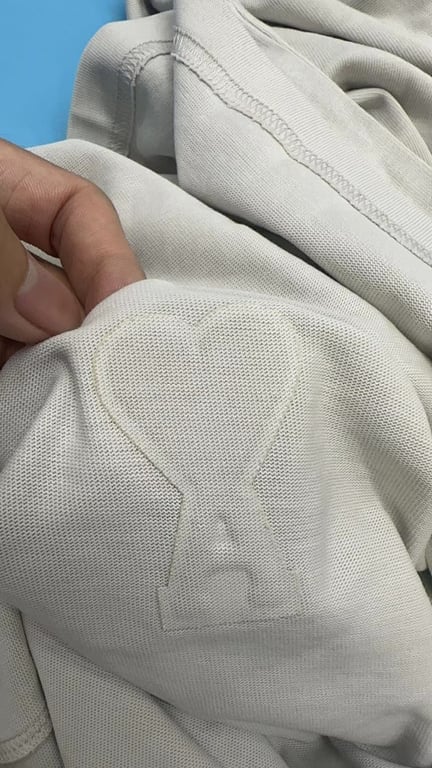 Ami Paris Embossed Logo T-Shirt - 13