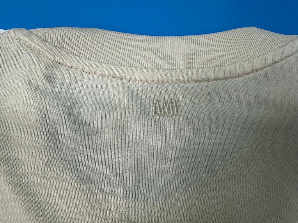 Ami Paris Big Heart Logo T-Shirt - 20