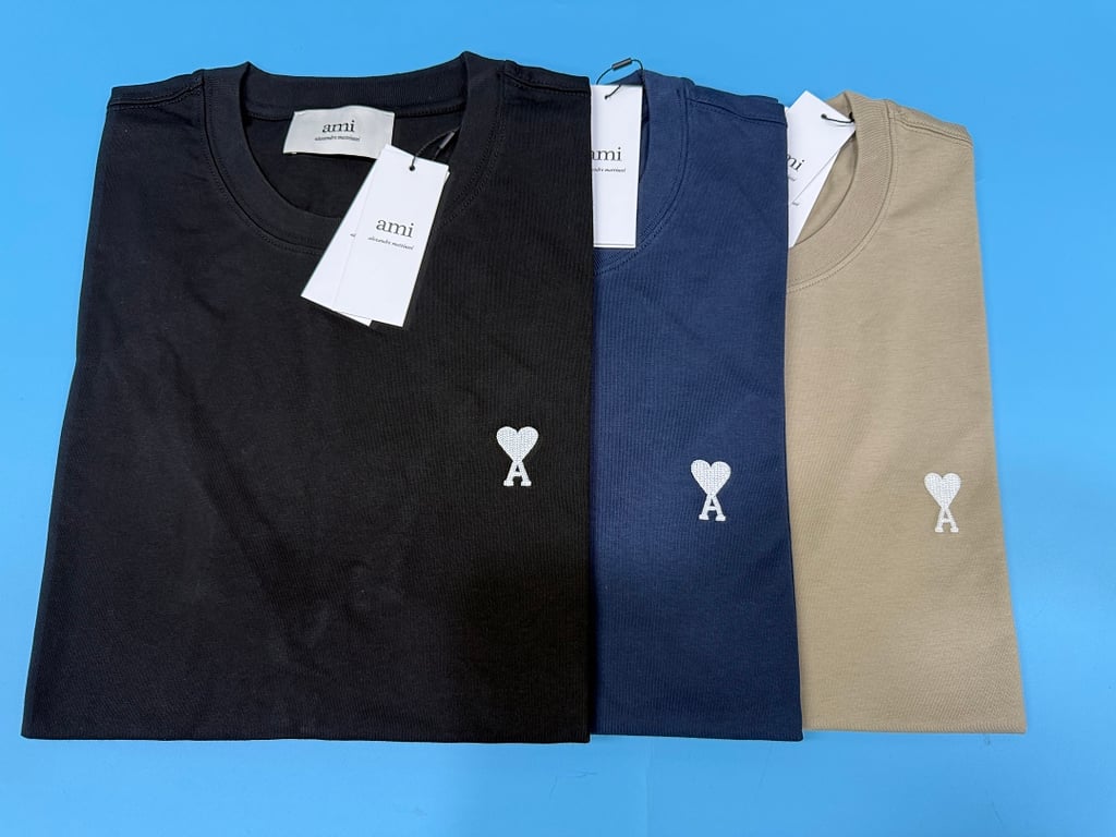 Ami Paris Ami de Coeur T-Shirt - 24