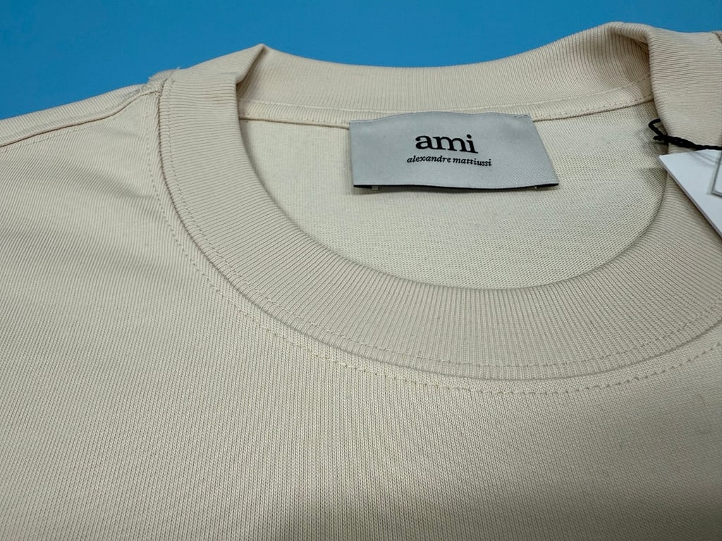 Ami Paris Embroidered Logo T-Shirt - 18