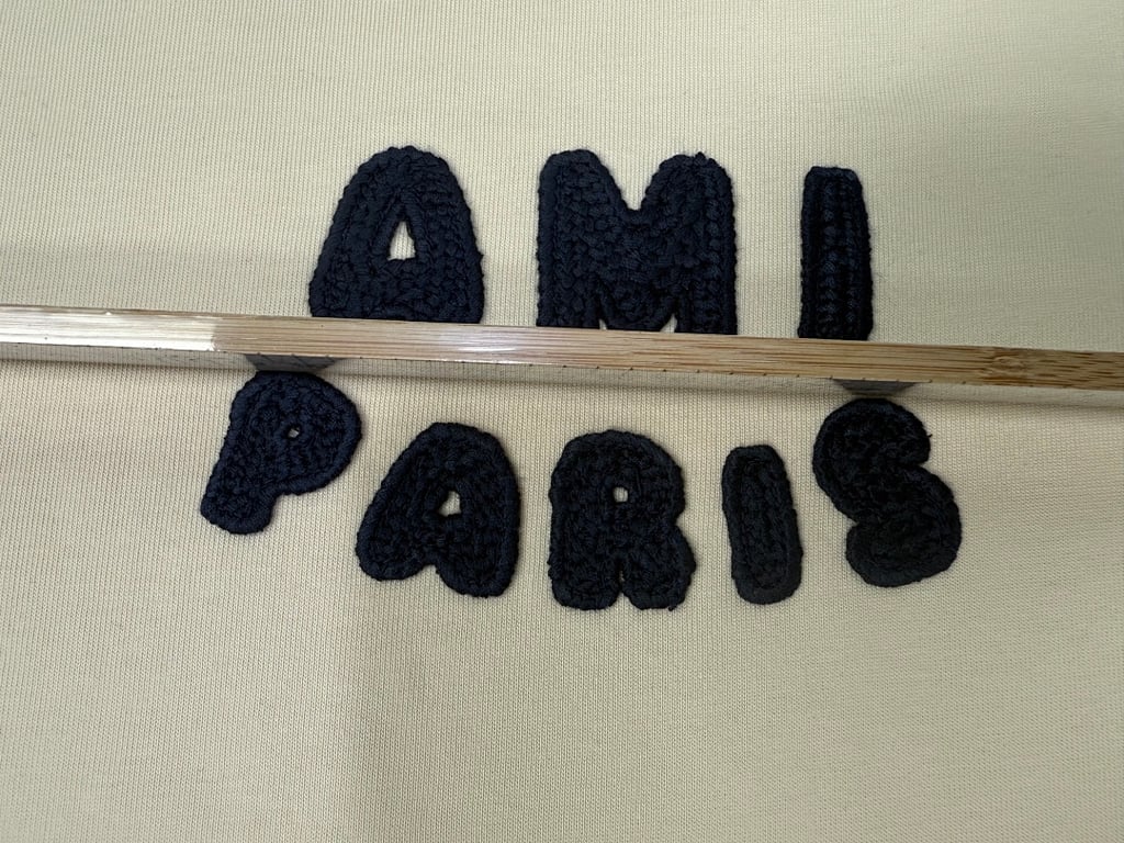 Ami Paris Embroidered Logo T-Shirt - 19