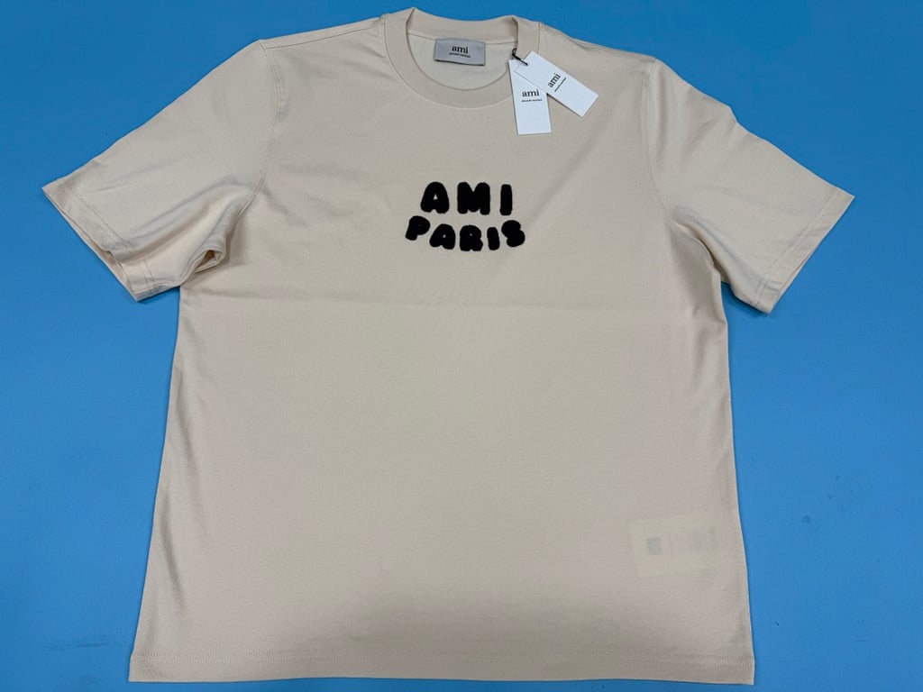 Ami Paris Embroidered Logo T-Shirt - 24