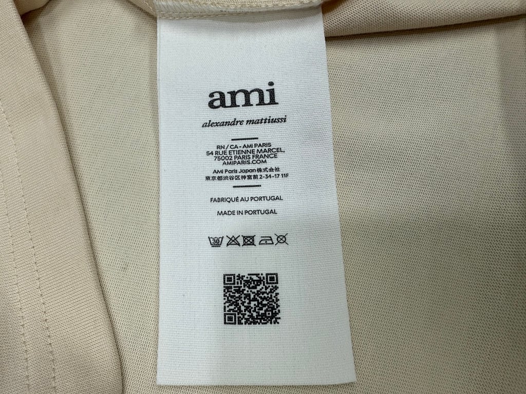 Ami Paris Embroidered Logo T-Shirt - 28