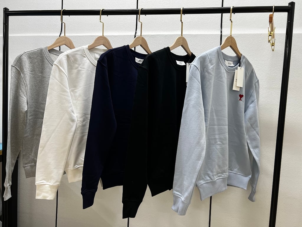 Ami Paris Ami de Coeur Small Logo Sweatshirt - 24