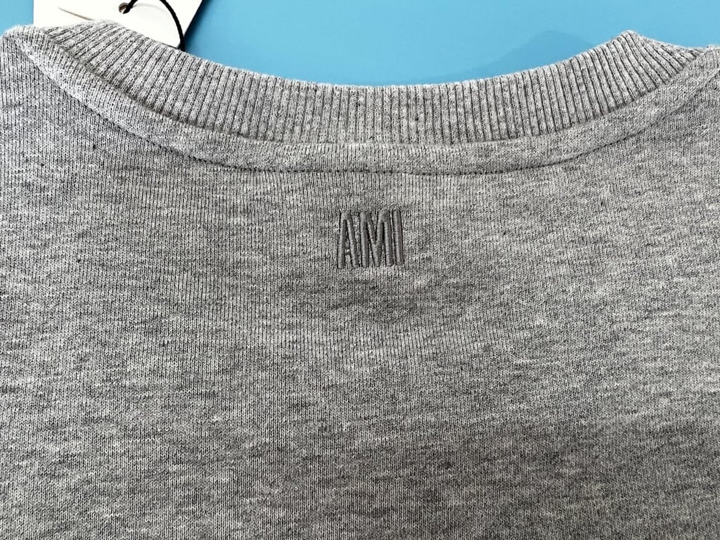 Ami Paris Ami de Coeur Small Logo Sweatshirt - 53