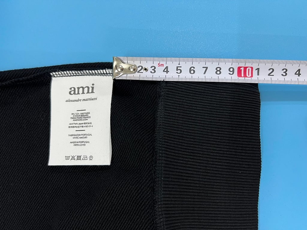 Ami Paris Ami de Coeur Small Logo Sweatshirt - 82