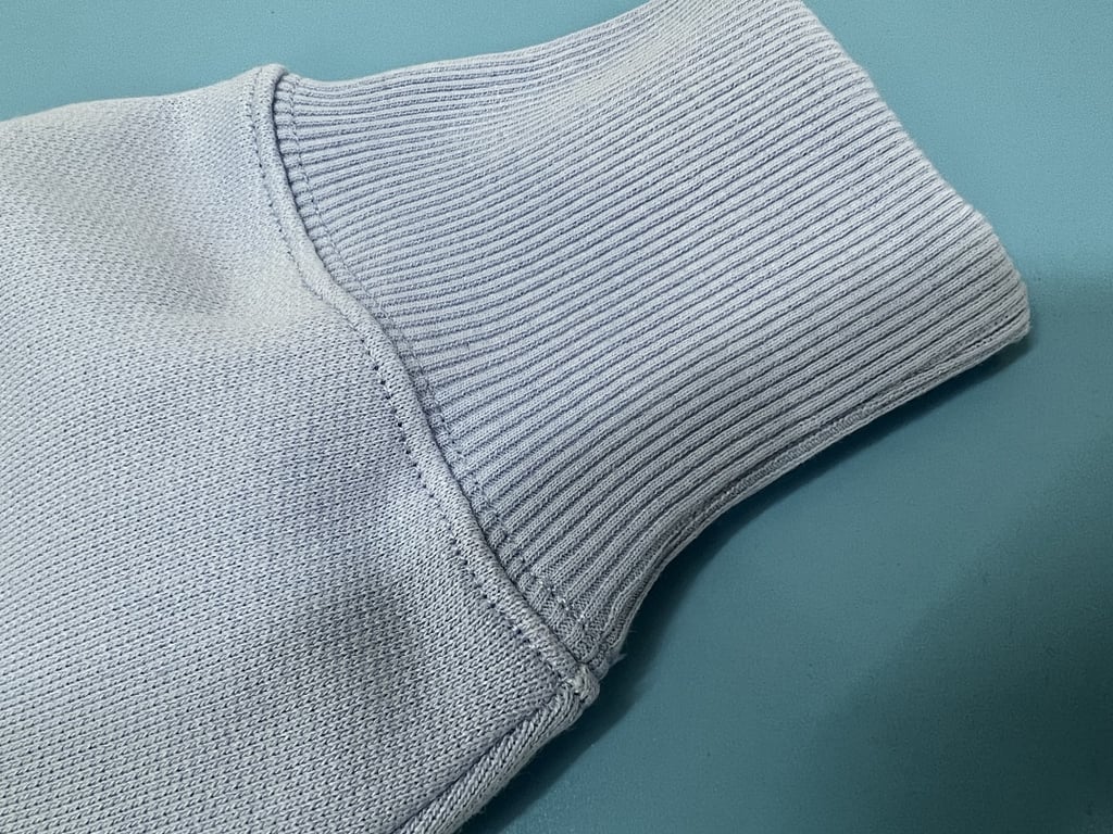 Ami Paris Ami de Coeur Sweatshirt - 17