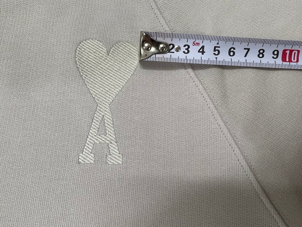 Ami Paris Ami de Coeur Sweatshirt - 43