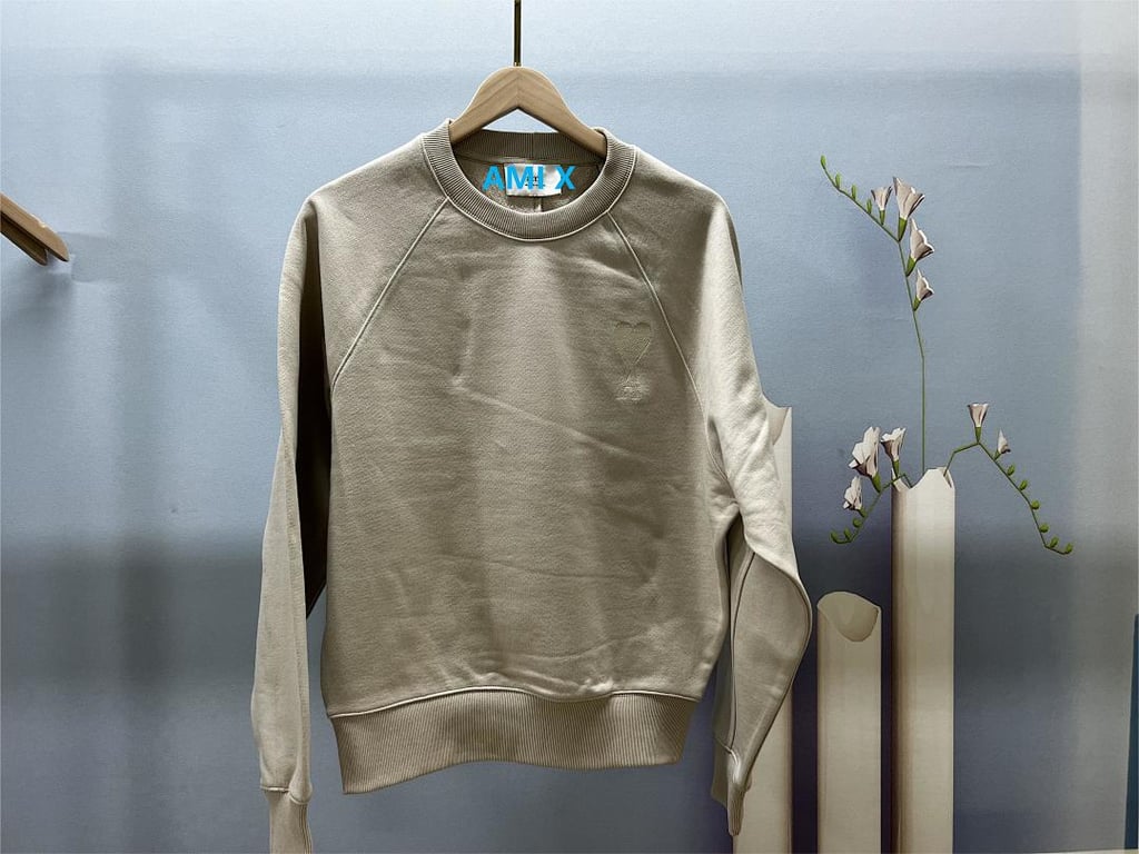Ami Paris Ami de Coeur Sweatshirt - 52