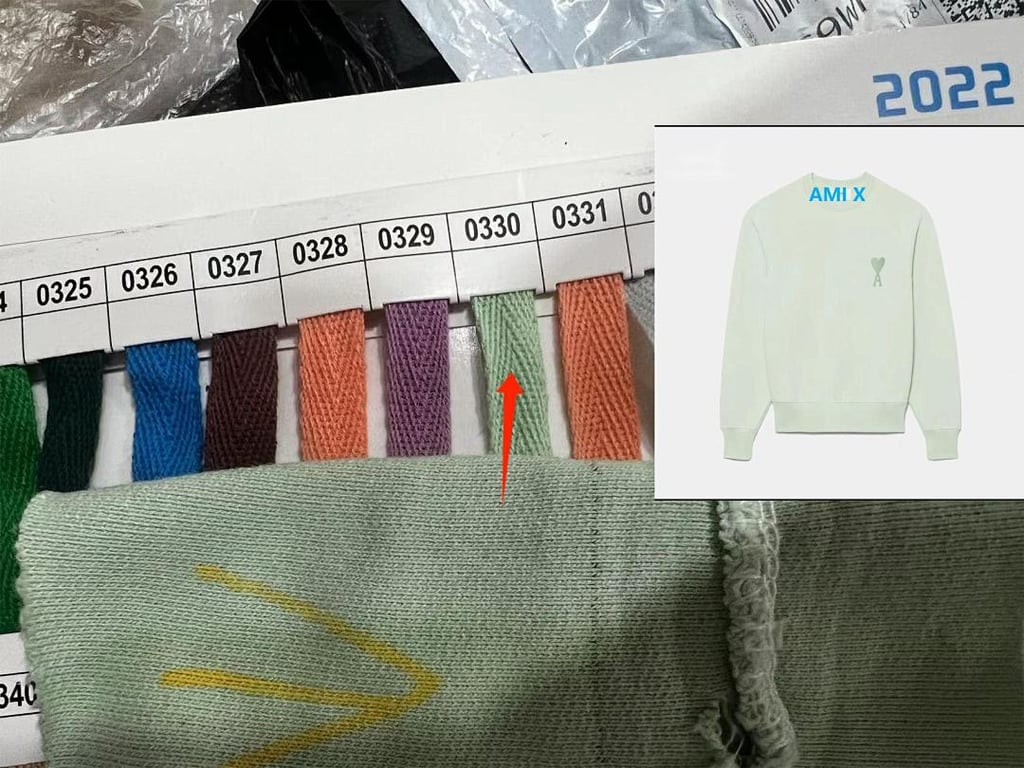Ami Paris Ami de Coeur Sweatshirt - 54