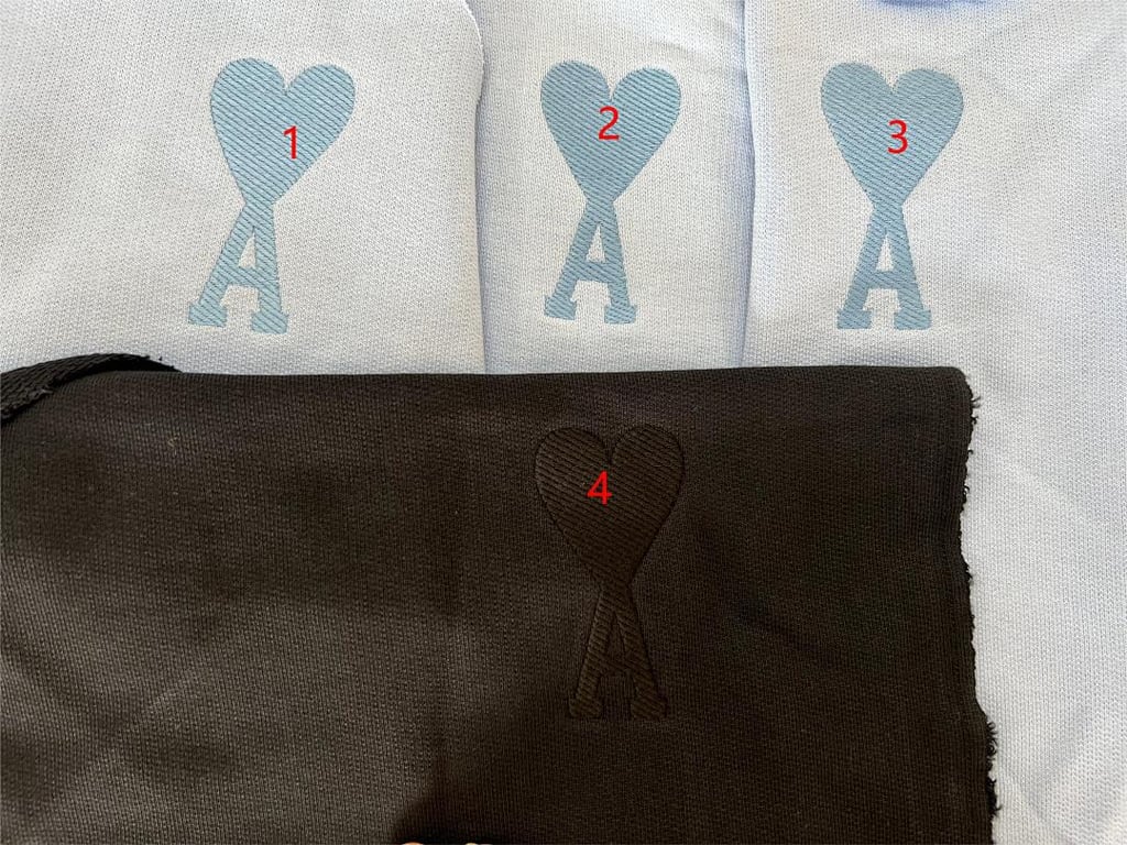 Ami Paris Ami de Coeur Sweatshirt - 64