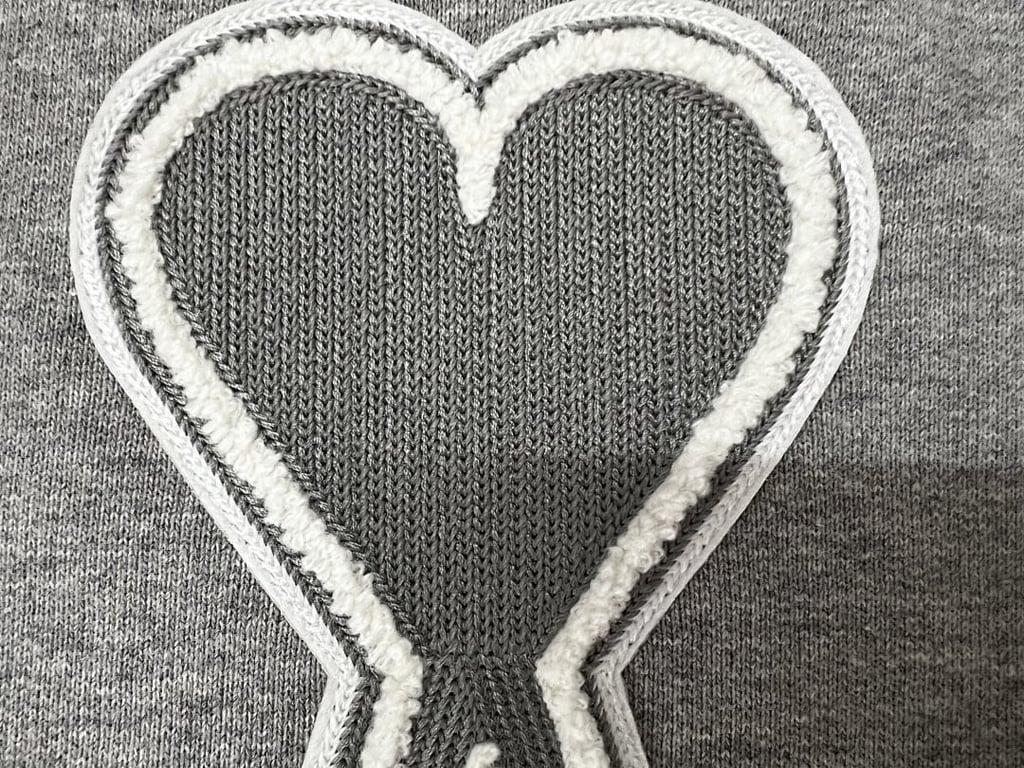 Ami Paris Ami de Coeur Badge Sweatshirt - 52