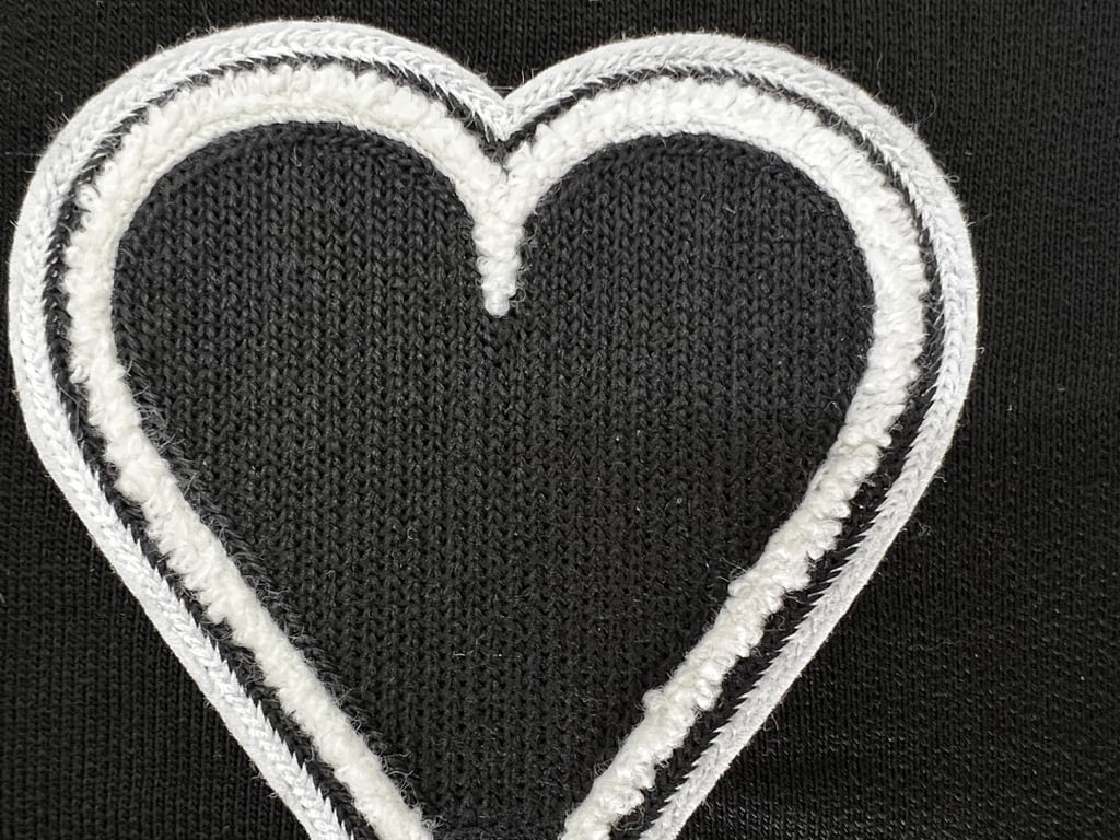Ami Paris Ami de Coeur Badge Sweatshirt - 7